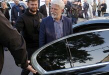 Už i prezident by považoval jednání o státním rozpočtu za solidní rozpoctu