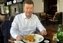 Komentář: Tomio, když Ti nadávají do fašistů, tak jim nevěř! tomio