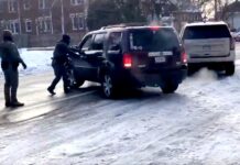 Situace v Americe se vyostřuje. Agenti ICE nově stříleli v Portlandu ICE