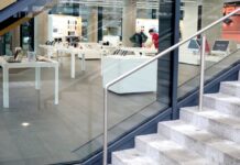 Nový MacBook Neo nenabízí slevu zadarmo. Anebo ano? MacBook_Neo