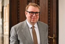 V otázce přídavků na děti ministr Aleš Juchelka sliboval, ale neplní na_deti