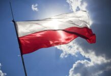 Polský HDP roste skoro dvakrát rychleji než český. I díky investicím polsky_HDP