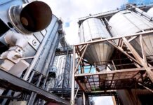 Válka na Blízkém východě zvyšuje ceny v tuzemském průmyslu ceny