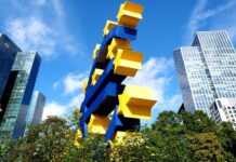 Peníze z EU pro ČR mají klesnout až o 20 procent, tvrdí premiér Babiš EU