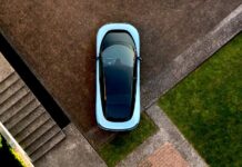 Ferrari v elektrice a akcie padly. Luce stojí 13 milionů v základu