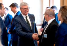 Ukrajina si žádá další miliardy. Tentokrát na byznys a obnovu Ukrajina