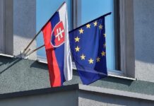 Proč si mladí Slováci často sbalí kufry a opouštějí Slovensko? Slovaci