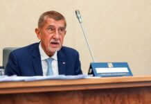 Vláda opět reguluje paliva. Ale i mimořádně zdaní polský Orlen paliv