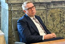 Vláda se štěpí na valorizaci penzí i podpoře v nezaměstnanosti v_nezamestnanosti