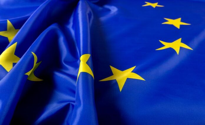EU EU