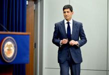 FED zasedne 28. října. Trhy ale už zase nepočítají, že zvýší úroky FED